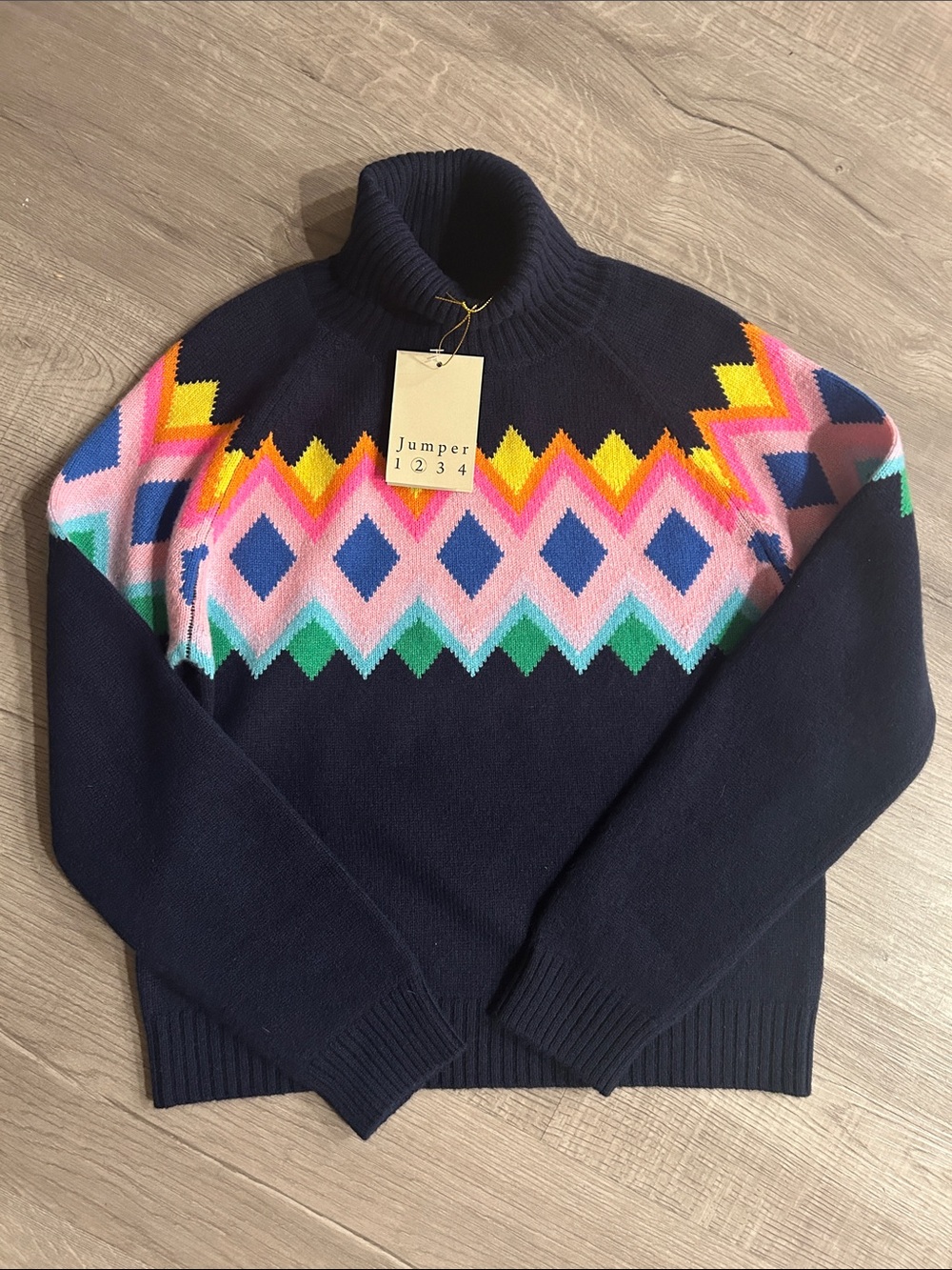 JUMPER 1234 | Women’s Cashmere Sweater - Picture 4 of 10